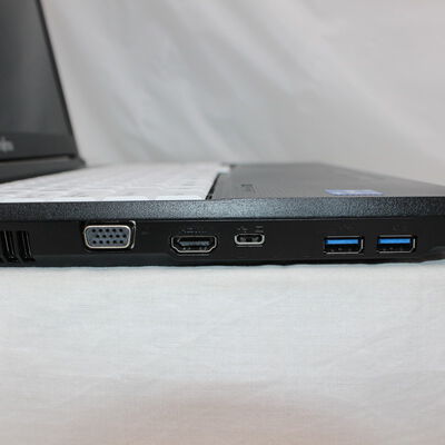 【通販センター】中古  FUJITSU LIFEBOOK A5511/G(Intel Core i5 1145G7 2.60GHz/16GB DDR4/SSD256GB/MULTI/オンボード/15.6/1920x1080/GbE/Wi-Fi/WEBCAM/W11H/VBT) 196523 