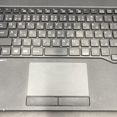 【熊本浜線店】中古  Fujitsu FMVA41003P (i3-8130U/8GB/SSD256GB/DVDマルチ/W11P/1336x768) 5370000735 