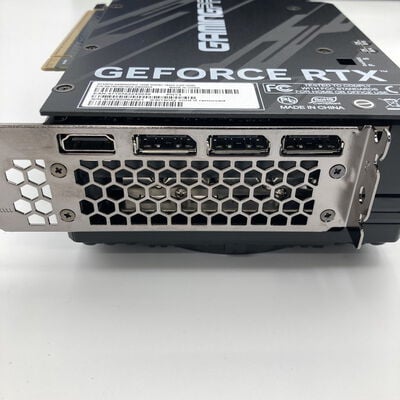 【神戸・三宮店】中古  Palit NE75070019K9-GB2050A GamingPro (RTX5070 12G) 176909 