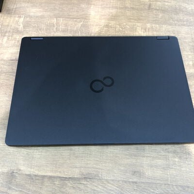 【姫路店】中古  FUJITSU LIFEBOOK U7410 (INTEL Core i5 10310U 1.7GHz/16GB/SSD256GB/-/オンボード/14/1366x768/Wi-Fi/WEBCAM/W11H64) 180534 
