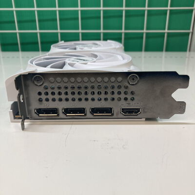 【大宮店】中古  MSI GeForce RTX 5060 8G VENTUS 2X OC WHITE 188977 