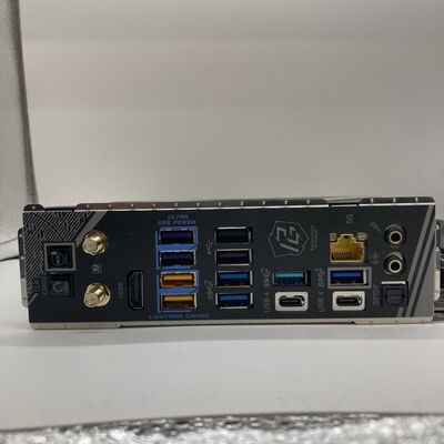 【八王子店】中古  ASRock X870E Nova WiFi (X870E AM5 ATX DDR5) 172194 