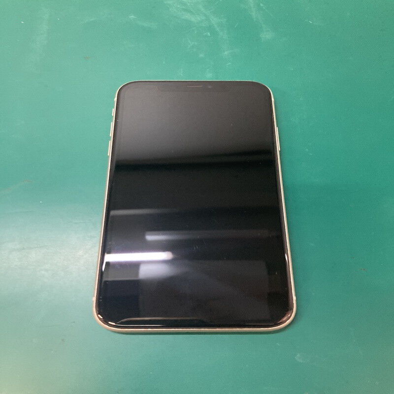 中古 【SIMロック解除済み】【SoftBank】 Apple iPhone11 128GB