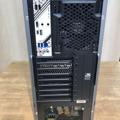 【姫路店】中古  THIRDWAVE GALLERIA SK(Intel Core i7 13700F/32GB/SSD2TB/なし/NVIDIA GeForce RTX 3070 8GB/W11H64 MAR) 182541 