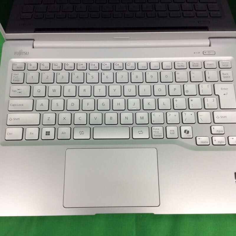 中古 富士通 FMVM55J3SC(Ryzen 5 7520U/16GB/SSD512GB/14inch/1920