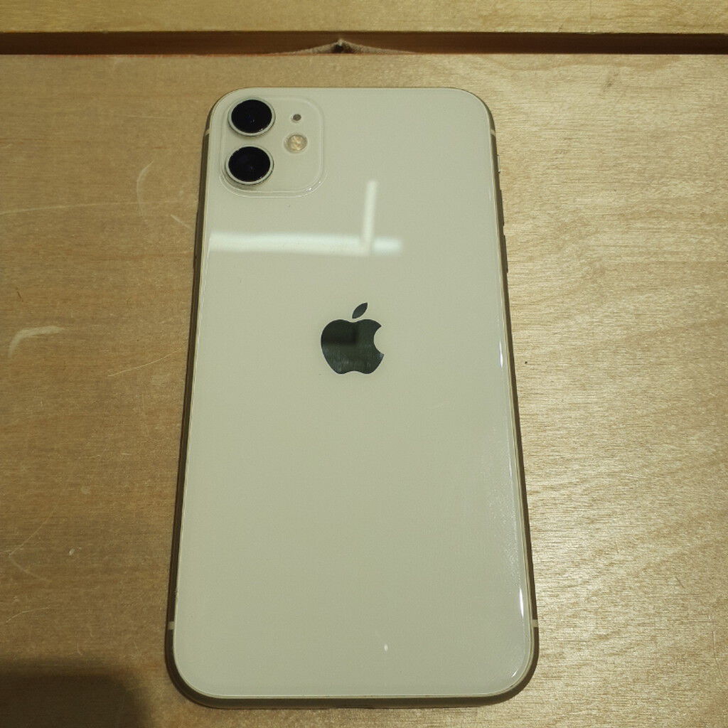中古 【au】 Apple iPhone11 6.1インチ 128GB (ホワイト) MWM22J/A