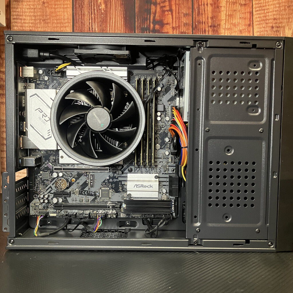 自作PC　i5-6500　HDD無し　ジャンク品 ジャンクPC】 i5搭載デスクトップPC、2300円で買ってみた。SSD換装