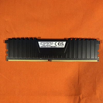 【なんば店】中古  PC4-25600 16GB デスクトップ用 140728 