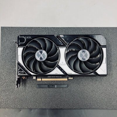 【熊本浜線店】中古  ASUS DUAL-RTX5060TI-O8G (RTX5060Ti 8GB) 188956 