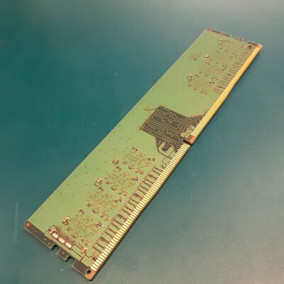 【鹿児島店】中古  PC4-25600 8GB デスクトップ用 140727 