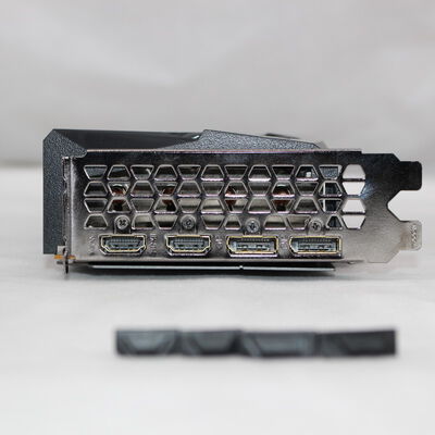 【通販センター】中古  GIGABYTE GV-R76GAMING OC-8GD（RX7600 8GB） 3480034299 