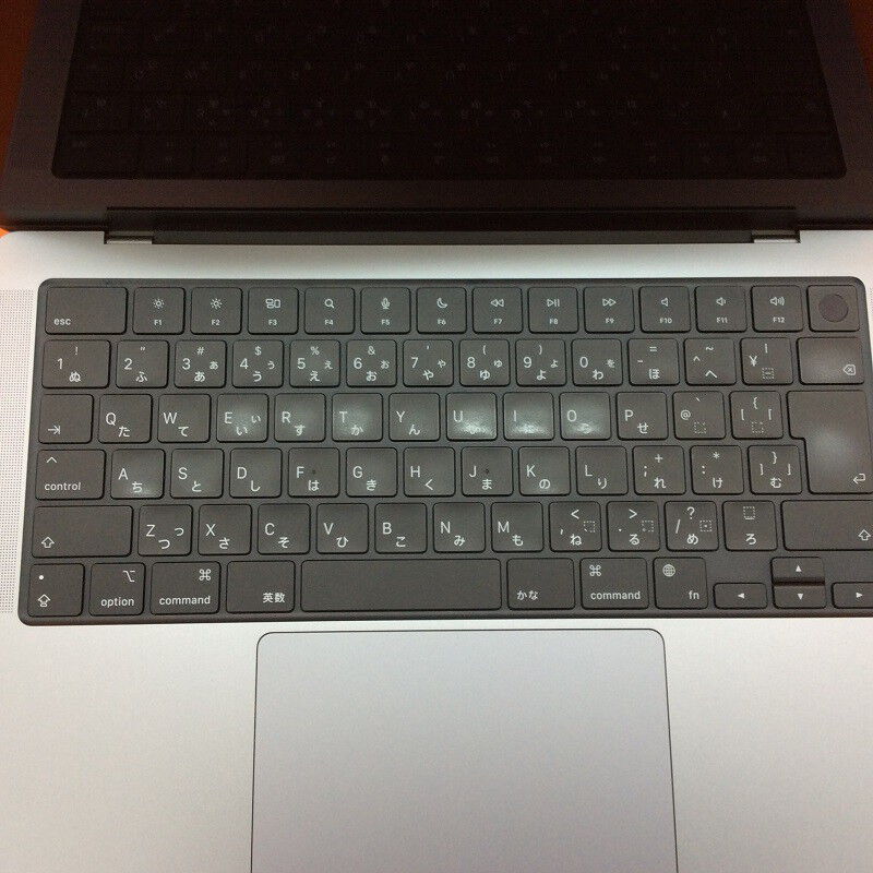 中古 Apple MacBook Pro (14-inch 2021) [FKGQ3J/A] A2442(Apple