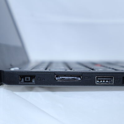 【通販センター】中古  【ジャンク品/保証無/返品質問不可】Lenovo ThinkPad 13 20GJ006EJP (Core i5-6200U/4GB/オンボード) 202871 