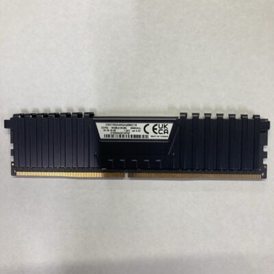 【千葉店】中古  CORSAIR PC4-21300 8GB デスクトップ用 3250005775 
