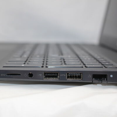 【通販センター】中古  DELL Latitude 3510(Intel Core i5 10210U 1.60GHz/16GB DDR4/SSD256GB/-/オンボード/15.6/1920x1080/GbE/Wi-Fi/WEBCAM/W11H/VBT) 197606 