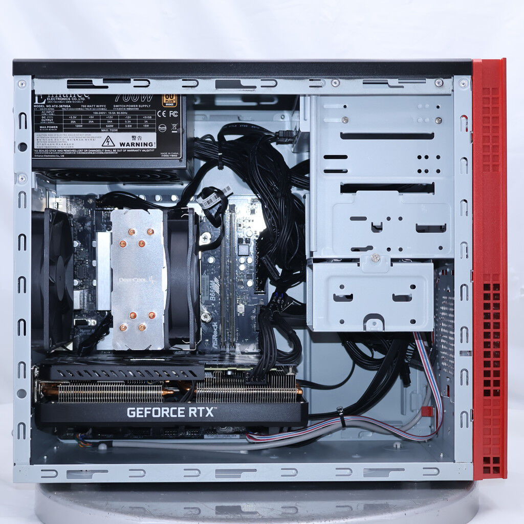 中古 iiyama LEVEL∞(Intel Core i7 13700F/16GB DDR4 (PC4)/SSD500GB
