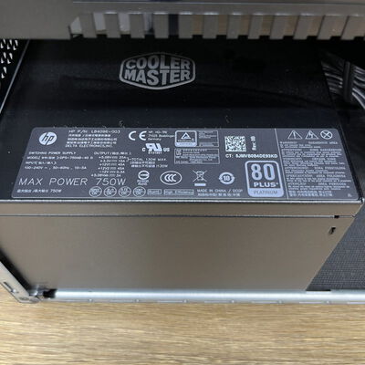 【津ラッツ店】中古  HP OMEN 25L(i7 10700K/32GB/SSD256GB/HDD2TB/RTX2060 SUPER) 4990001650 