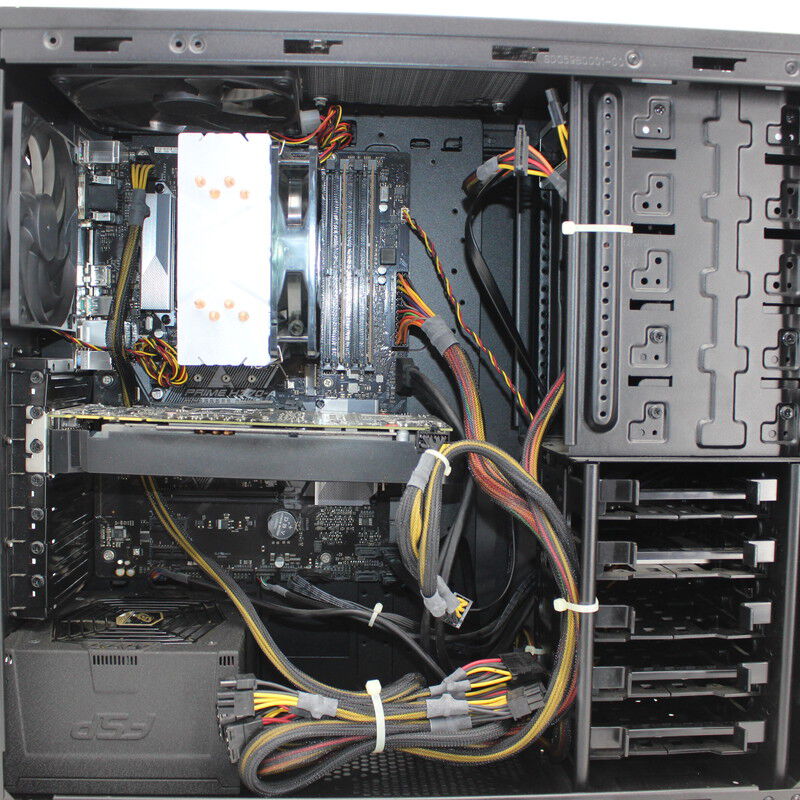 中古 THIRDWAVE GALLERIA KT(Intel Core i7 8700/16GB DDR4 (PC4