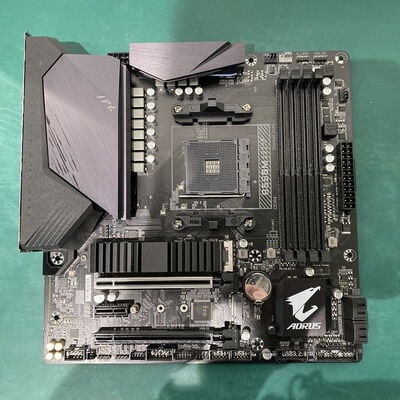 【浦添城間店(沖縄)】中古  GIGABYTE B550M AORUS PRO (B550 AM4 mATX DDR4) 142919 