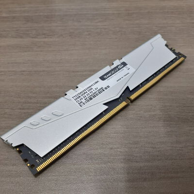 【鹿児島店】中古  PC4-25600 32GB デスクトップ用 143224 