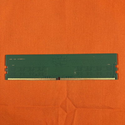 【なんば店】中古  PC5-44800 16GB デスクトップ用 149153 