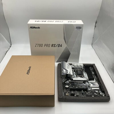 【なんば店】中古  ASRock Z790 Pro RS/D4 (Z790 1700 ATX DDR4) 152757 