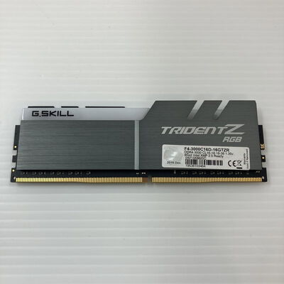 【秋葉原本店】中古  PC4-24000 8GB デスクトップ用(DDR4-3000) 128475 