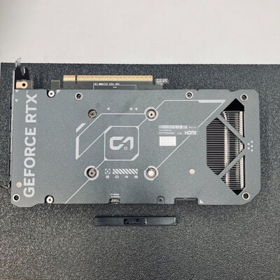 【熊本浜線店】中古  ASUS DUAL-RTX5060TI-O8G (RTX5060Ti 8GB) 188956 