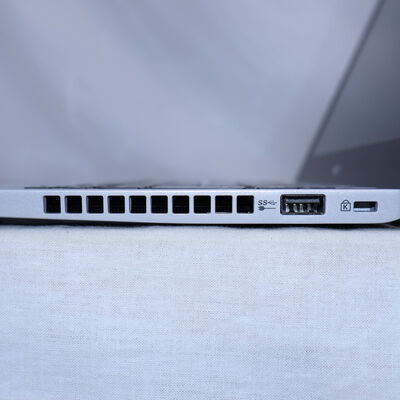 【通販センター】中古  【ジャンク品/保証無/返品質問不可】NEC VersaPro タイプVB PC-VKM17BZG4 (Core i5 8350U/8GB/SSD256GB/-/オンボード/12.5/1366x768/Wi-Fi/WEBCAM/W11H64 MAR) 186217 