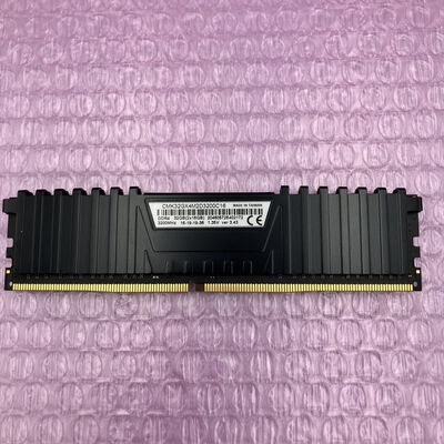 【町田店】中古  PC4-25600 16GB デスクトップ用(DDR4-3200) 140728 