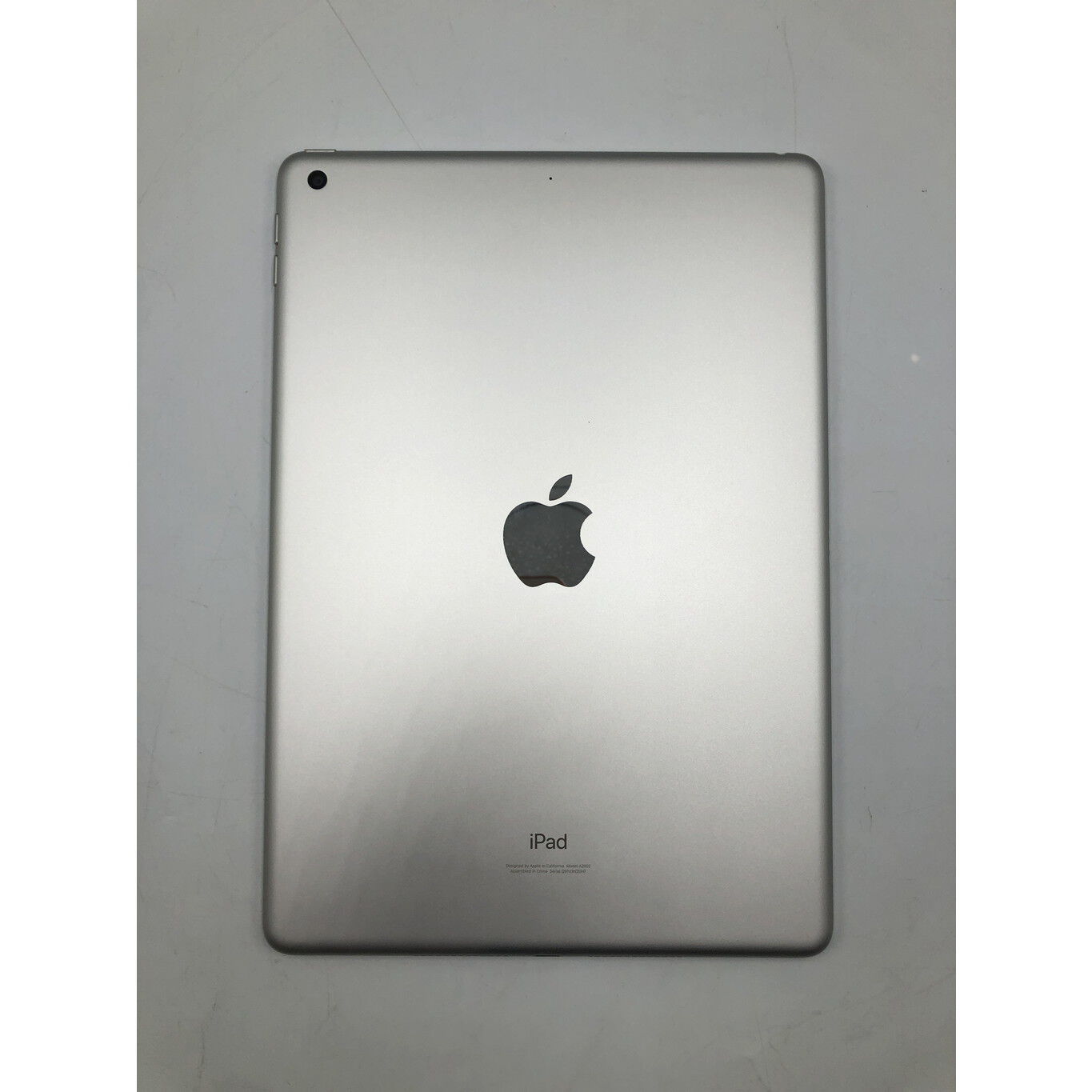 中古 Apple iPad 10.2インチ（第9世代/2021）Wi-Fi 64GB シルバー