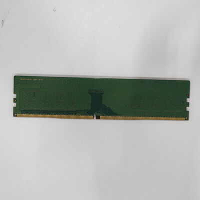 【通販センター】中古  PC4-21300 8GB デスクトップ用(DDR4-2666) 126165 