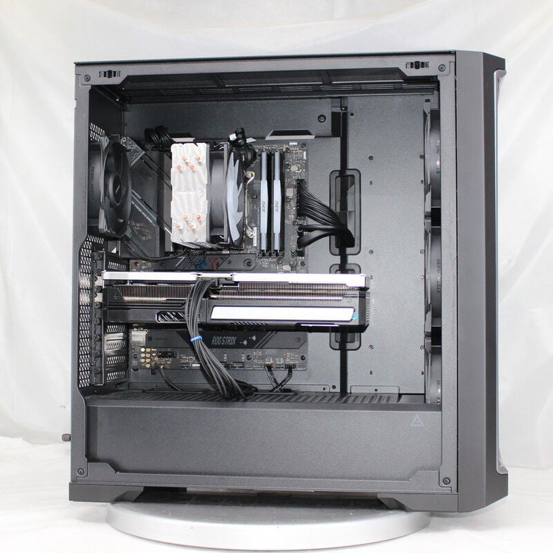 中古 Original PC(Intel Core i7 13700F/32GB/SSD2TB/なし