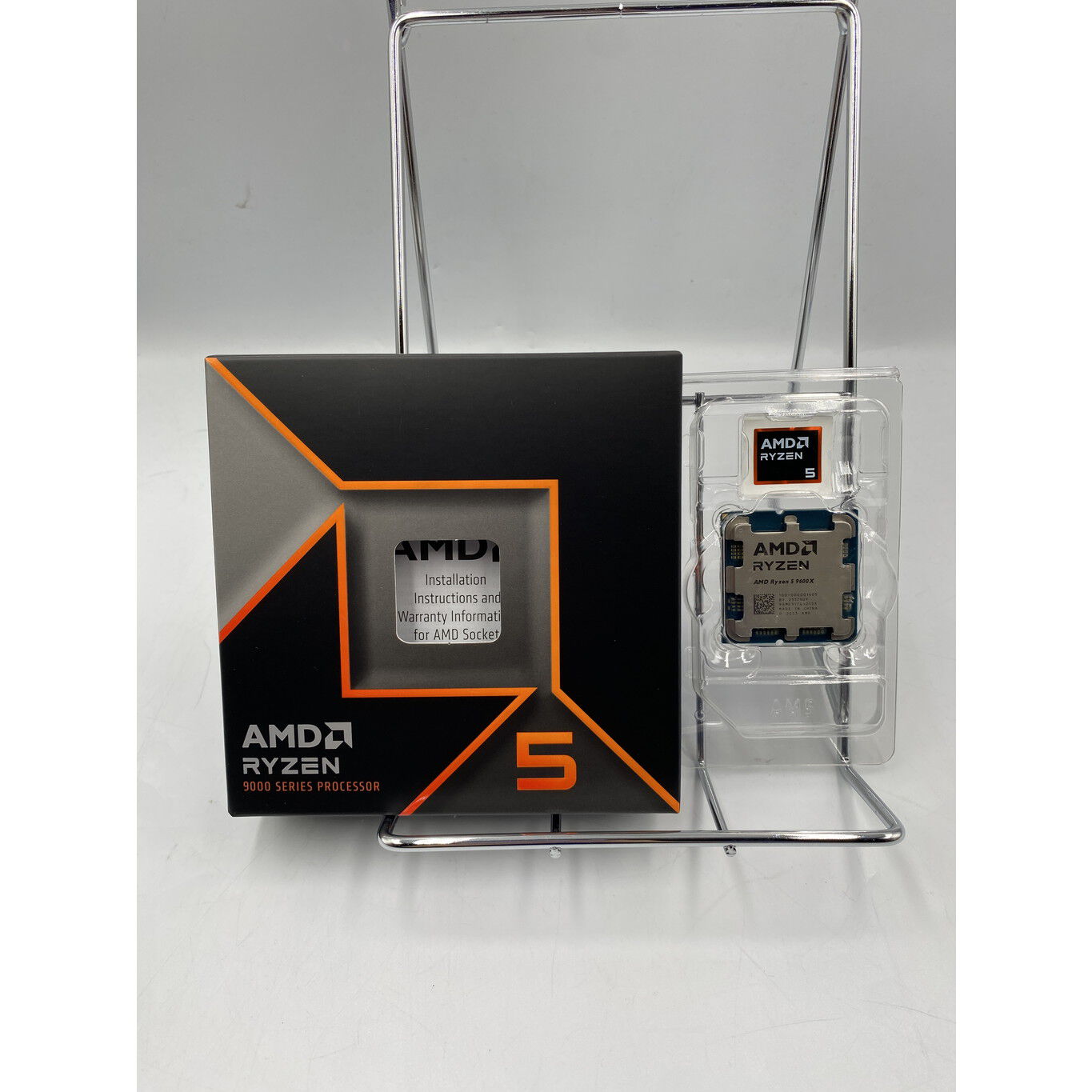 中古 AMD Ryzen 5 9600X (AM5/3.9GHz/38M/C6/T12/65W) 169023 （396605