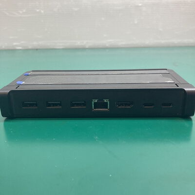 【浦添城間店(沖縄)】中古  ASUS ROG Bulwark Dock 4780001698 