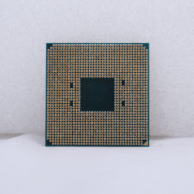 【通販センター】中古  AMD Ryzen 7 3700X (AM4/3.6/36M/C8/T16/65W) 140025 