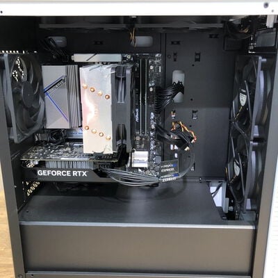 【姫路店】中古  Lightning-GAV7W(Ryzen 7 7700/32GB/SSD1TB+1TB/RTX4060/W11H) 4740000916 