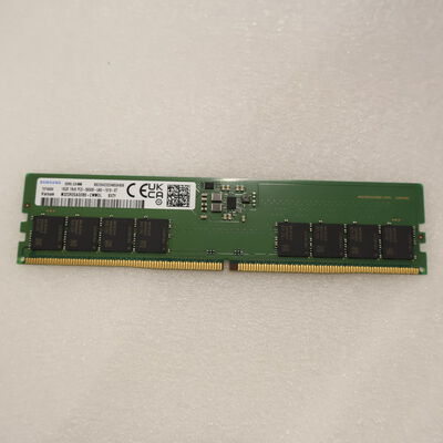 【通販センター】中古  PC5-44800 16GB デスクトップ用(DDR5-5600) 149153 