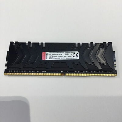 【松山環状枝松店】中古  PC4-25600 8GB デスクトップ用(DDR4-3200) 140727 