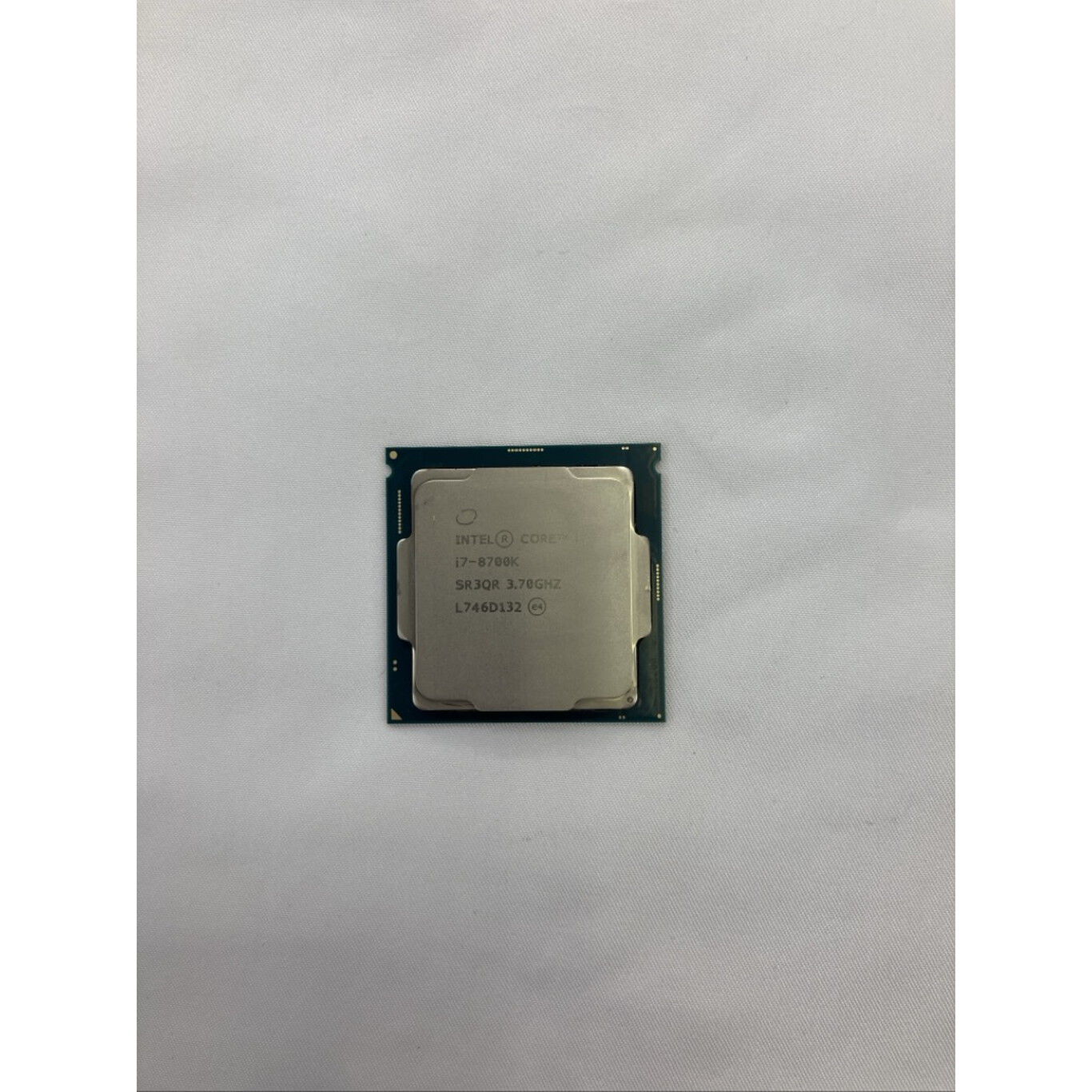 中古 INTEL Core i7 8700K (1151/3.70GHz/12M/C6/T12) 136197 （377894