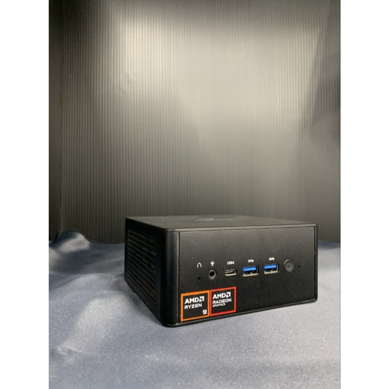 ジャンク扱　MINISFORUM UM890 PRO Ryzen 9 64gb Amazon.co.jp: MINISFORUM UM890 Proミニpc AMD Ryzen 9 8945HS |DDR5