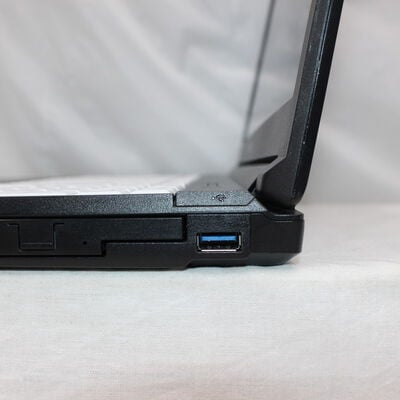 【通販センター】中古  FUJITSU LIFEBOOK A5511/G(Intel Core i5 1145G7 2.60GHz/16GB DDR4/SSD256GB/MULTI/オンボード/15.6/1920x1080/GbE/Wi-Fi/WEBCAM/W11H/VBT) 196530 