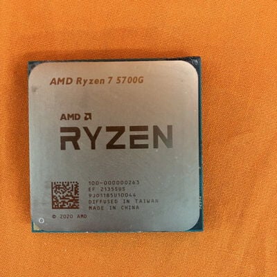 【なんば店】中古  AMD Ryzen 7 5700G (AM4/3.8GHz/20M/C8/T16/65W) 146739【8/7価格改定!】 
