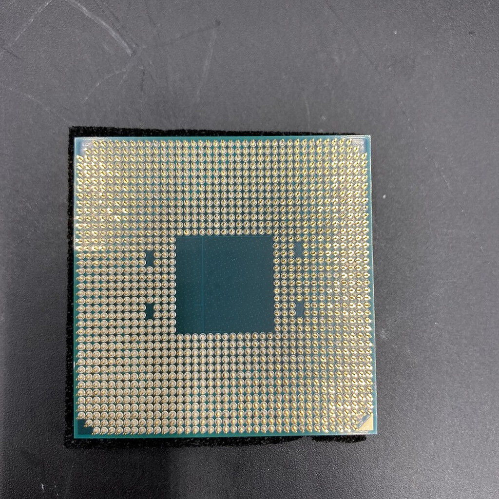中古 AMD Ryzen 7 5700X (AM4/3.4GHz/36M/C8/T16/65W) 150182
