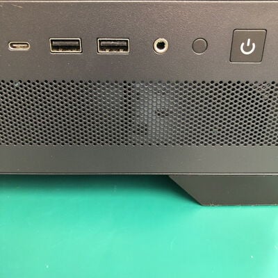 【津ラッツ店】中古  自作PC(Ryzen 7 9800X3D/32GB/SSD2TB/RTX4070TiSuper) 4990000912 