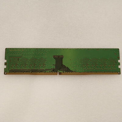 【通販センター】中古  PC4-25600 8GB デスクトップ用(DDR4-3200) 140727 
