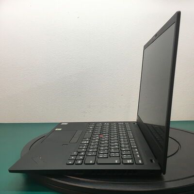 【佐賀南部バイパス店】中古  Lenovo ThinkPad X1 20UAS6U501(i7-10610U/16GB/SSD512GB/オンボード/14/2560x1440/W11P) 5250001569 