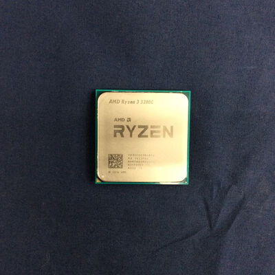 【川崎店】中古  AMD Ryzen 3 3200G (AM4/3.6/6M/C4/T4/65W) 140029 