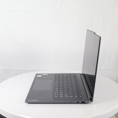 【通販センター】中古  Lenovo Yoga Slim 7 15ILL9 83HM001KJP(Intel Core Ultra 7 258V/32GB DDR5 (PC5)/SSD1TB/なし/オンボード/15.3/2880x1800/Wi-Fi/W11H64 MAR) 194440 