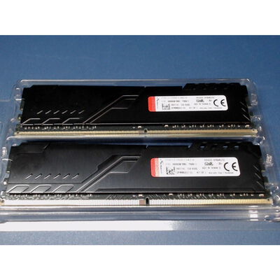 【前橋ｲﾝﾀｰｱｶﾏﾙ店】中古  16GB 2枚組(合計32GB) PC4-25600/DDR4-3200 デスクトップ用 190913 